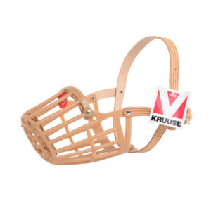 Botnita plastic pentru caini Buster, marimea 7
